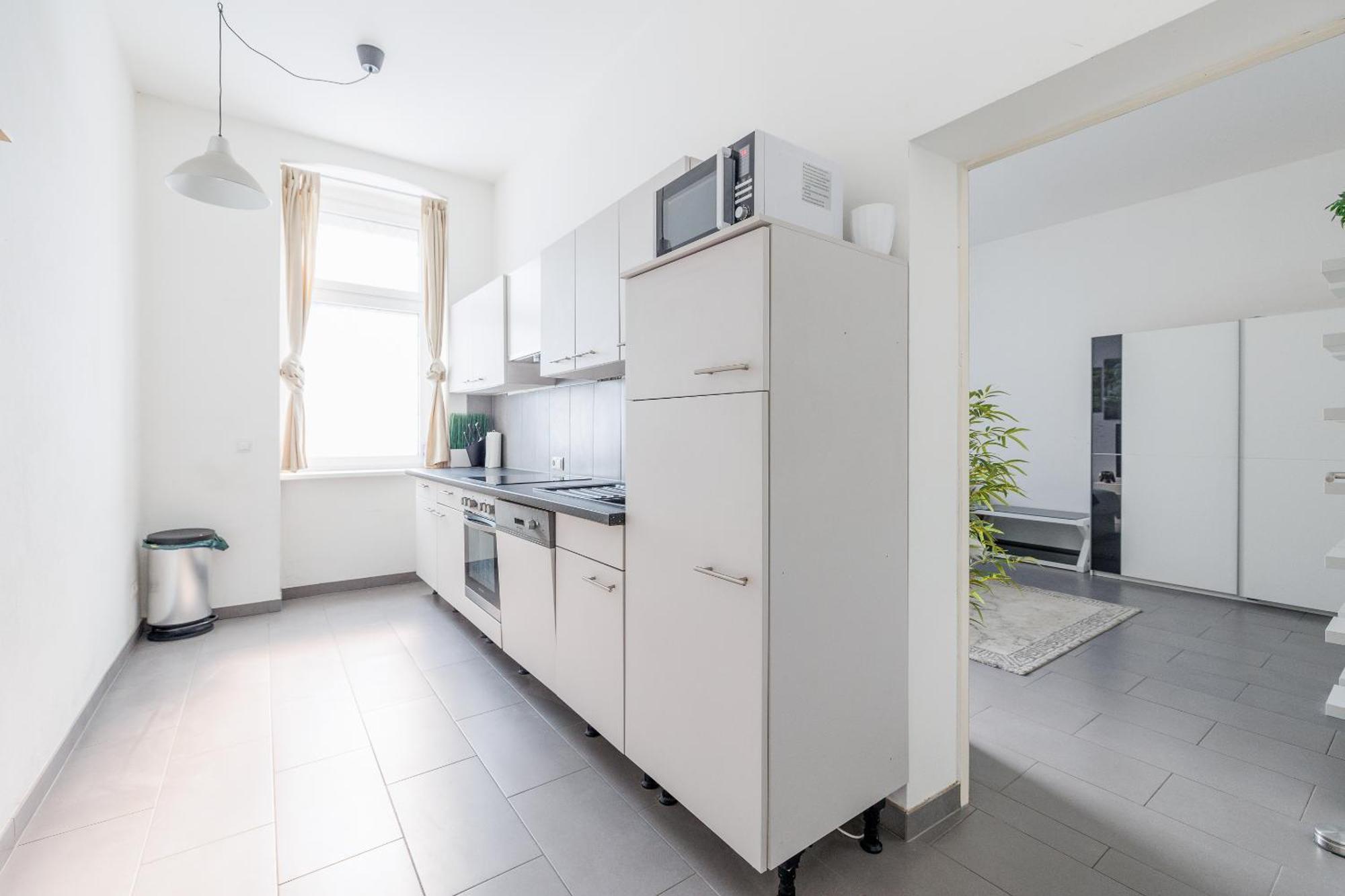 Modern City Apartment In Відень Екстер'єр фото
